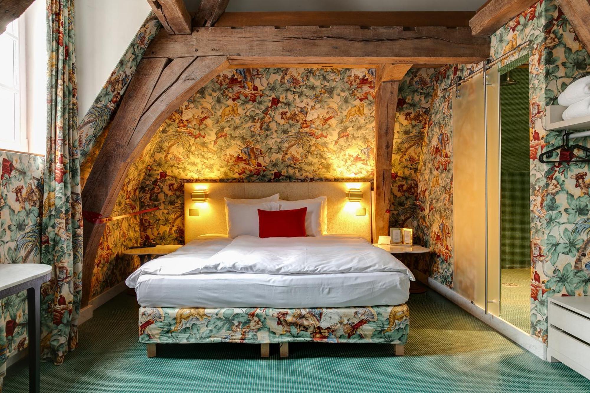 Small Luxury Hotel De Witte Lelie Антверпен Екстер'єр фото